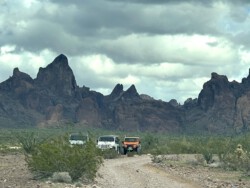 Jeeps on the Canyon trail